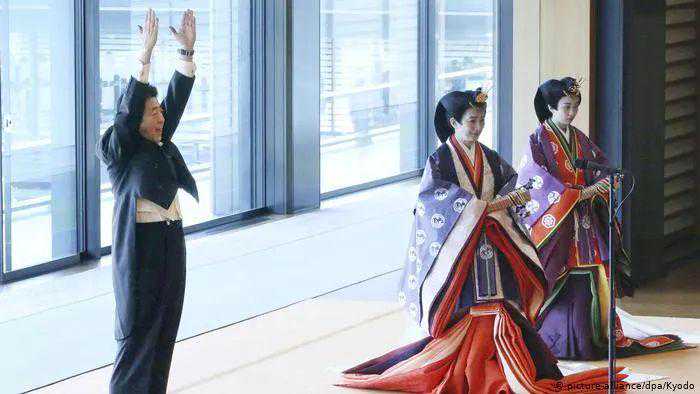 2020年了，为什么日本皇室还在坚持皇位“传男不传女”？